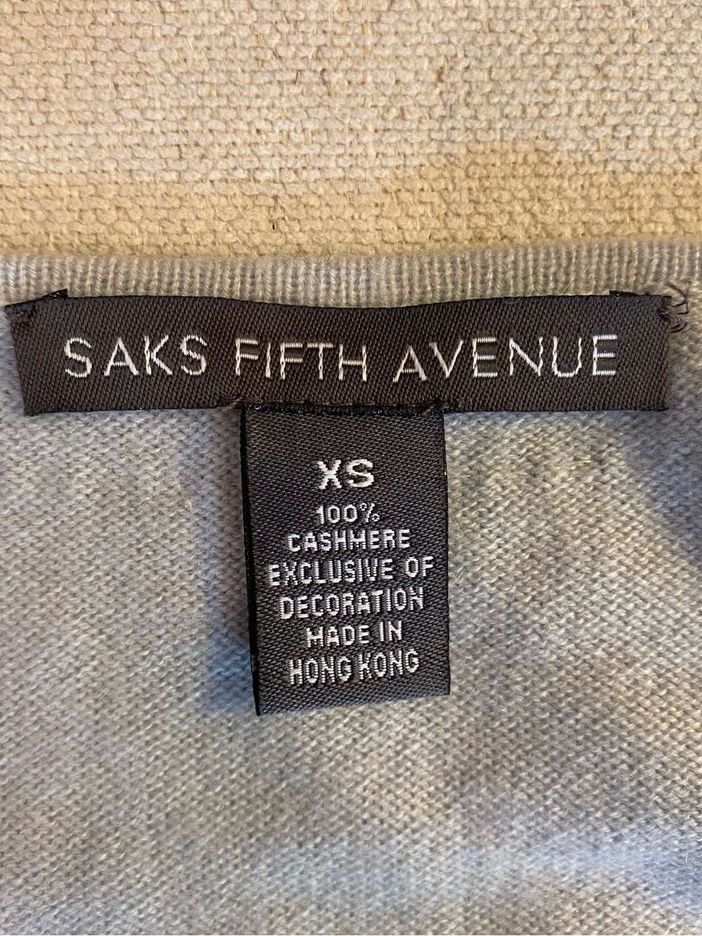 Saks Fifth Avenue 100% Cashmere Jeweled Cropped Cardigan Baby Blue Size XS - Picture 5 of 5